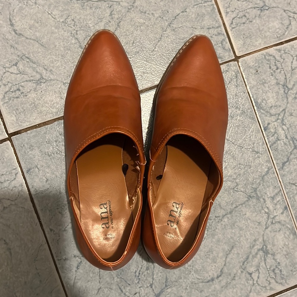 Ana womens shoe